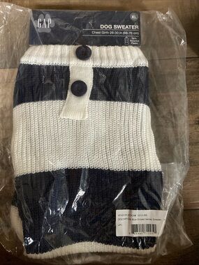 XL GAP Navy and White Striped Dog Sweater with Henley Buttons